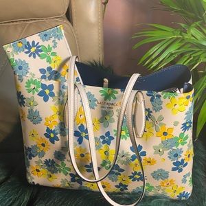 Floral Kate spade.  Large.